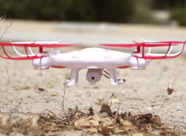 Dron STRIKER  XA-6